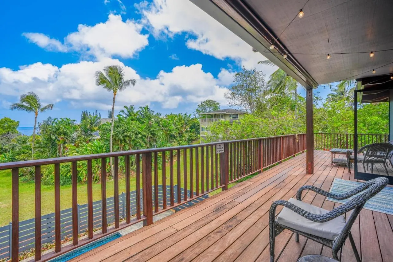 Willa Saltwater Hale Princeville